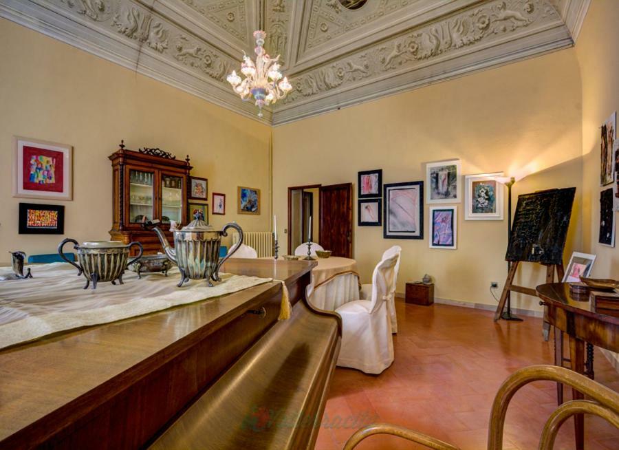 Residenza Storica Palazzo Ricciarelli Villa Волтера Екстериор снимка
