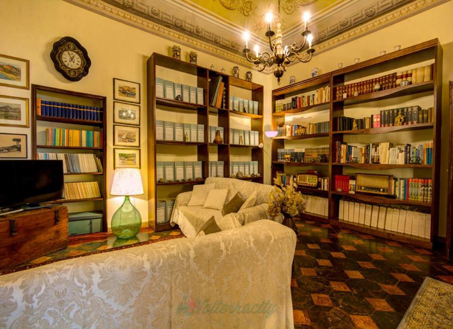 Residenza Storica Palazzo Ricciarelli Villa Волтера Екстериор снимка