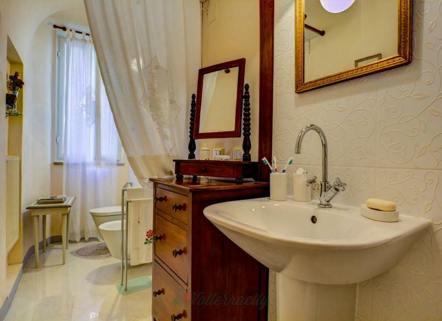 Residenza Storica Palazzo Ricciarelli Villa Волтера Екстериор снимка